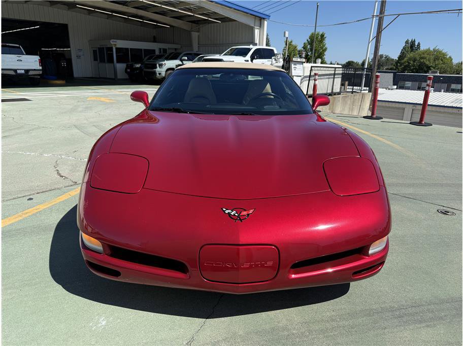 Used 2002 Chevrolet Corvette Convertible w/ Preferred Equipment Group2 RWD image 3