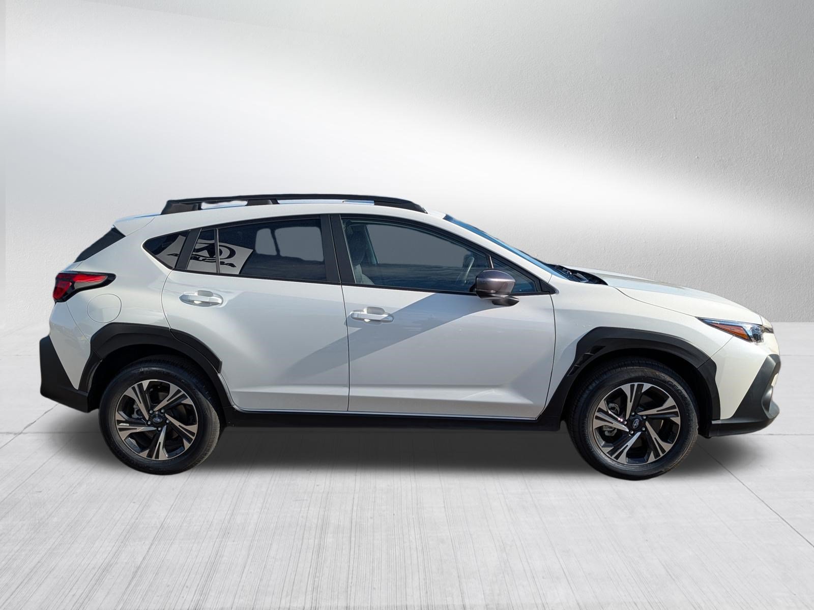 Certified 2025 Subaru Crosstrek 2.5i Premium AWD/4WD image 8