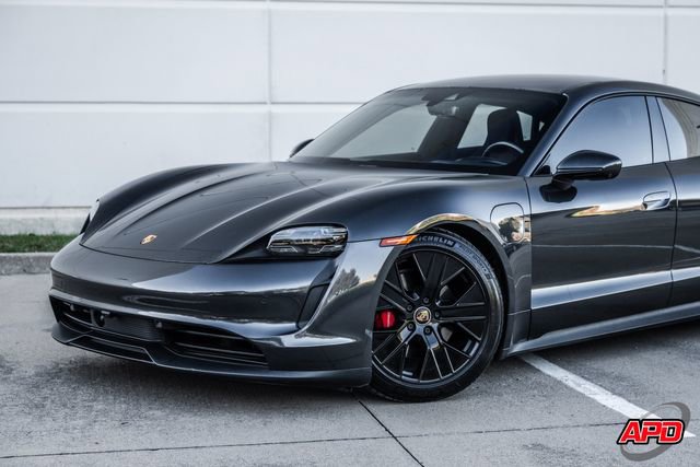 Used 2021 Porsche Taycan 4S w/ Premium Package image 38