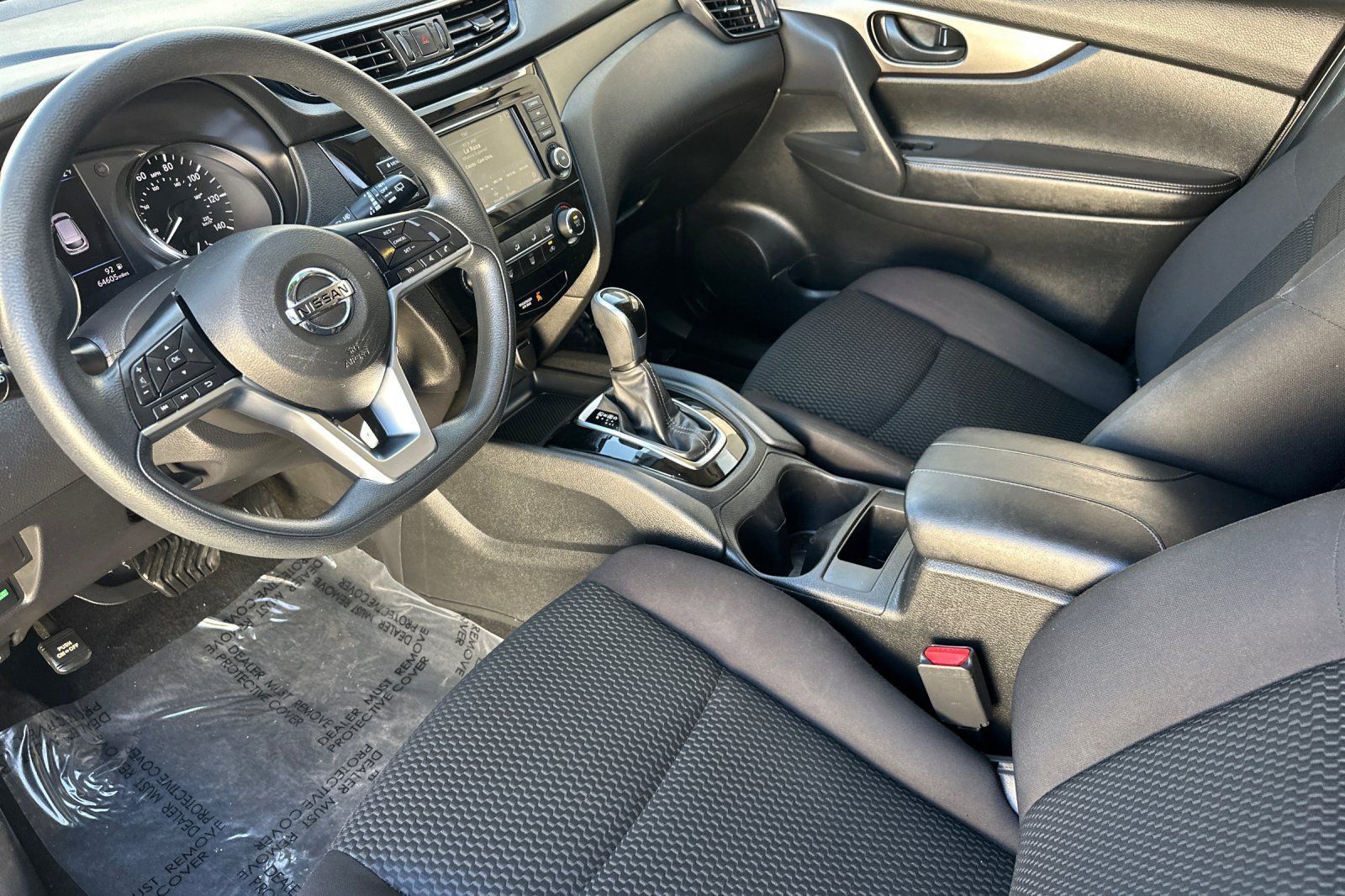 Used 2019 Nissan Rogue Sport S image 9