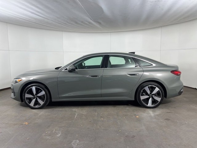 Used 2025 Audi A5 2.0T Premium Plus w/ Premium Plus image 4