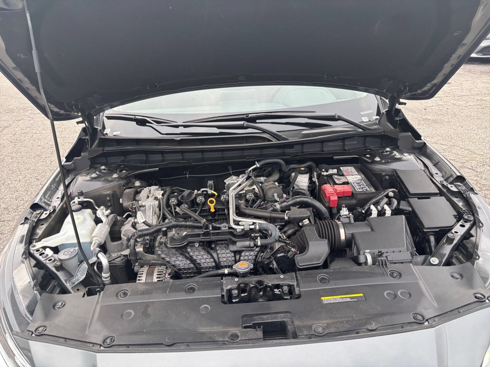 Used 2025 Nissan Altima 2.5 SV FWD image 31