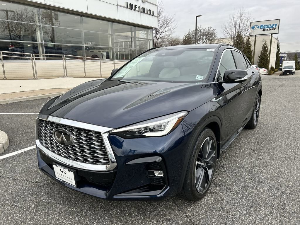 Certified 2022 INFINITI QX55 Essential w/ Proactive Package image 4