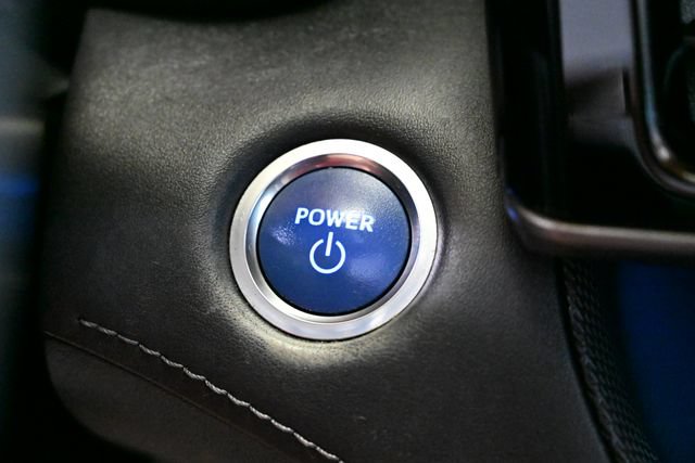 Used 2021 Toyota Highlander Limited AWD/4WD image 41