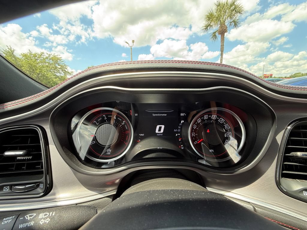 Used 2022 Dodge Challenger R/T Scat Pack RWD image 16