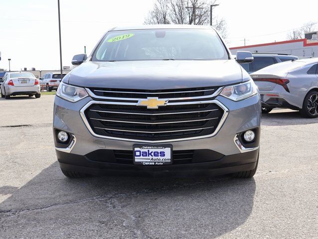 Used 2019 Chevrolet Traverse LT w/ LT Premium Package image 3