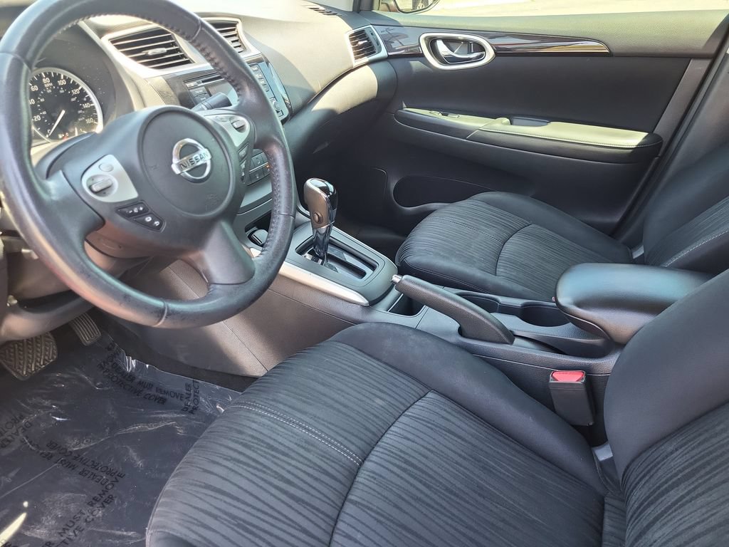 Used 2017 Nissan Sentra SV FWD image 12