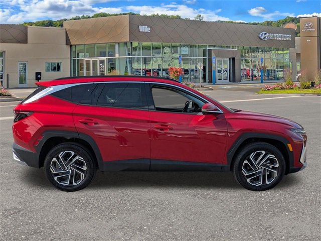New 2025 Hyundai Tucson Limited image 2