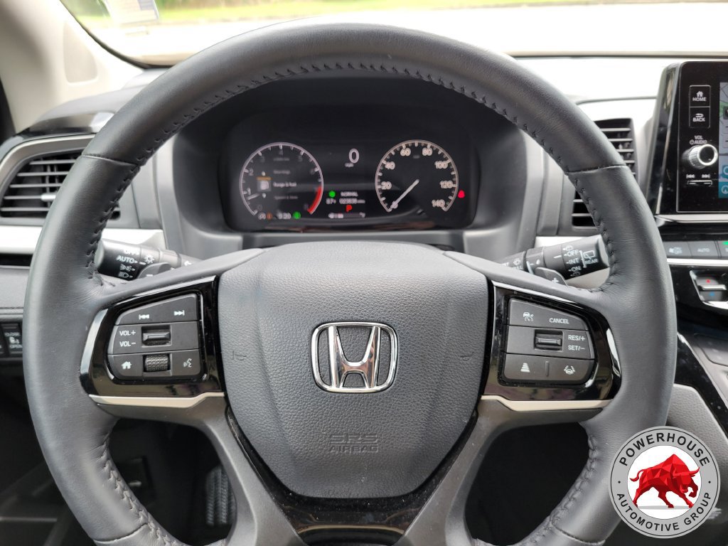 Used 2025 Honda Odyssey Touring image 36
