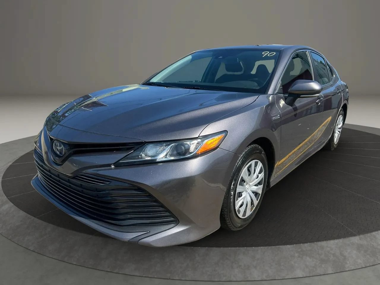 Used 2020 Toyota Camry LE w/ Fleet Convenience Package FWD image 1