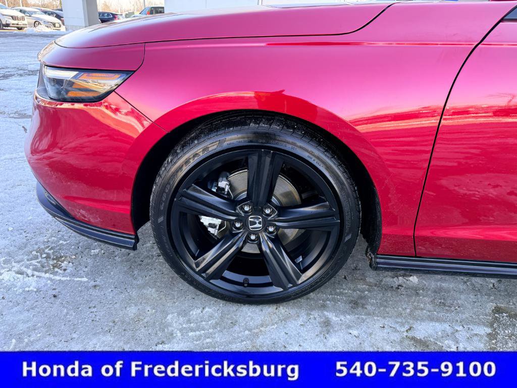 Certified 2025 Honda Accord Sport image 24