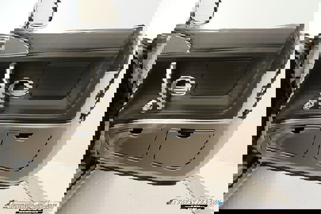 Used 2002 BMW Z8 image 73