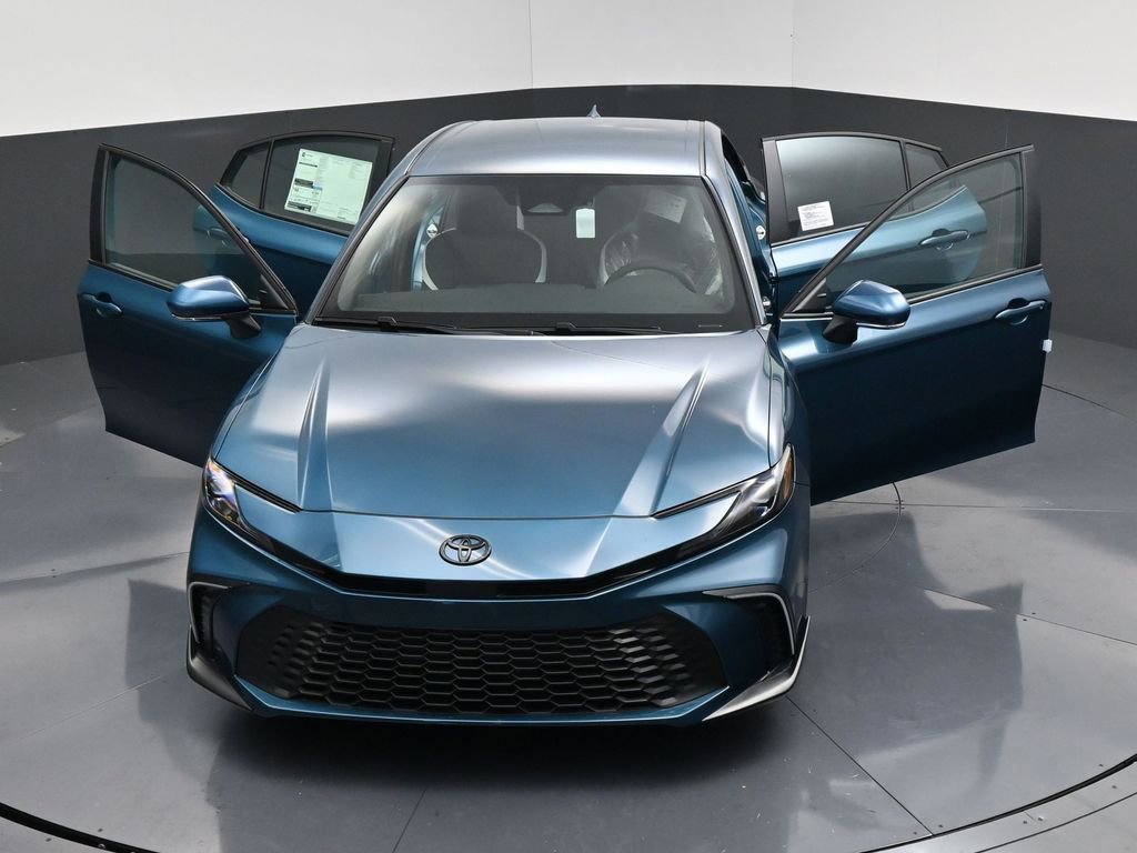 New 2026 Toyota Camry SE image 27