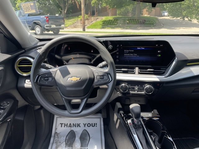 Used 2024 Chevrolet Trax LT image 14
