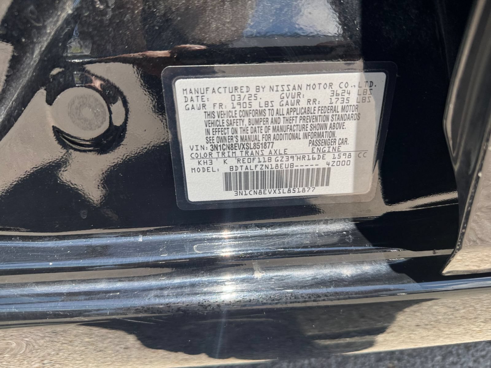 Used 2025 Nissan Versa SV FWD image 27