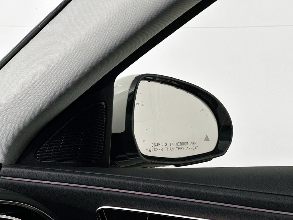 Used 2026 Mercedes-Benz E 350 4MATIC Sedan image 25
