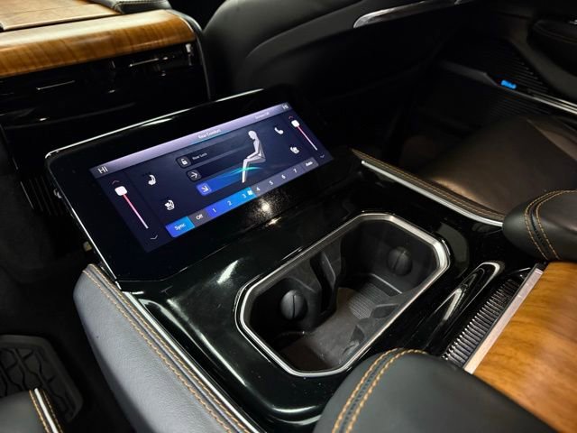 Certified 2024 Jeep Grand Wagoneer L Series III image 33