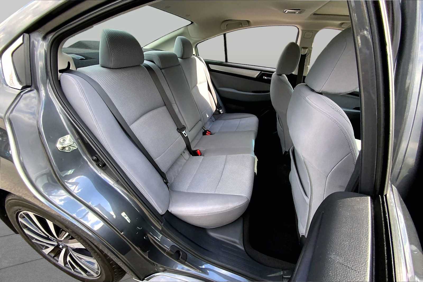 Used 2018 Subaru Legacy 2.5i Premium AWD/4WD image 20