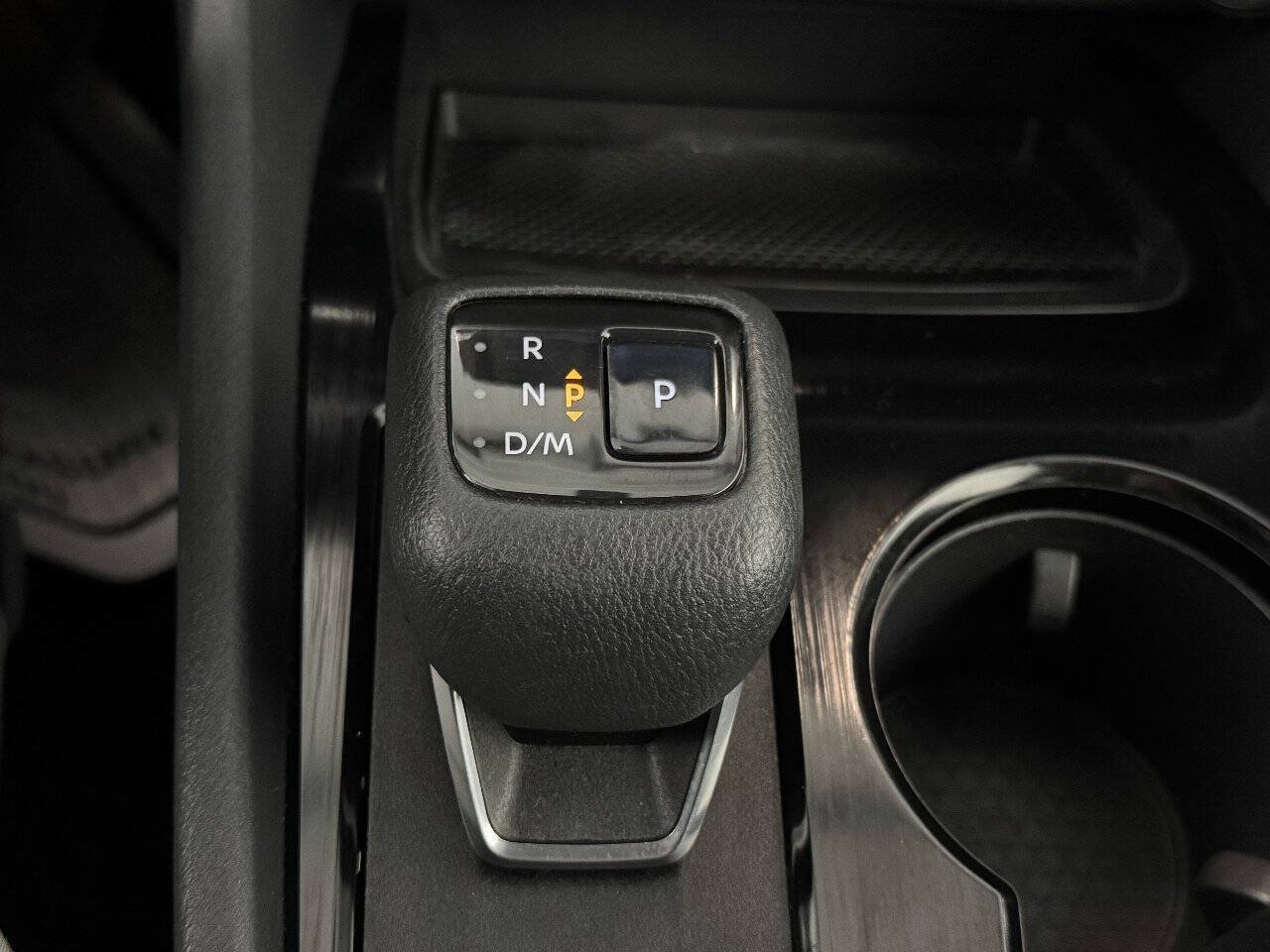 Used 2021 Nissan Rogue S AWD/4WD image 29