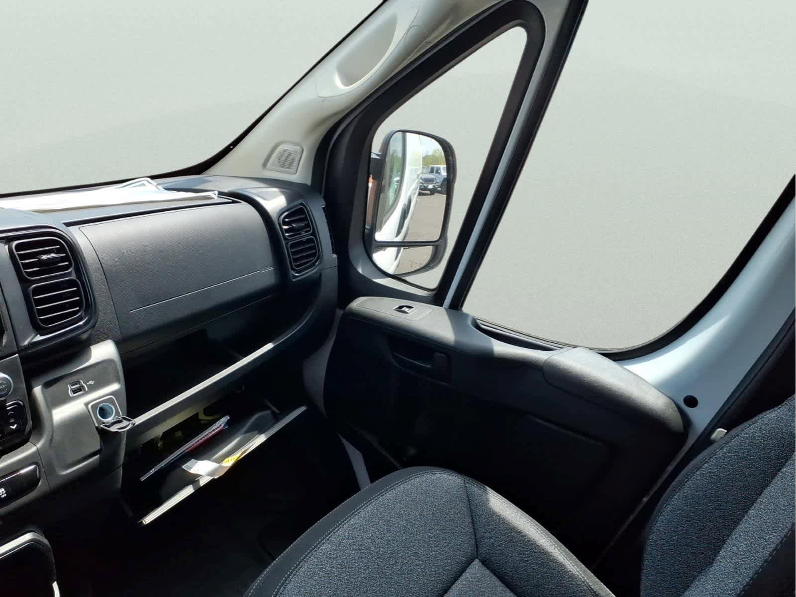 New 2026 RAM ProMaster 2500 w/ Convenience Group FWD image 13