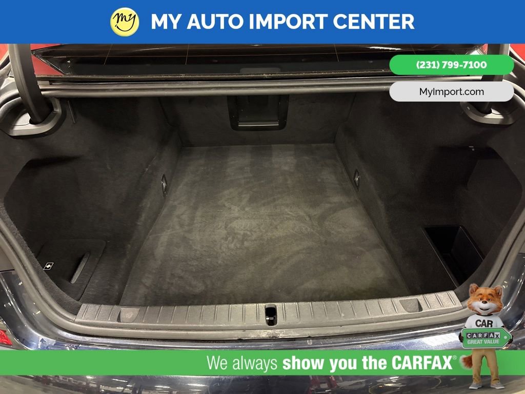 Used 2018 BMW 750i xDrive image 28