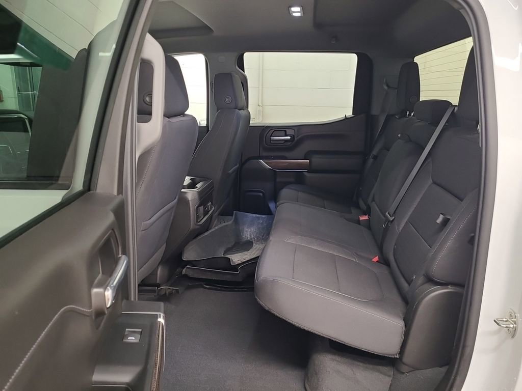 Used 2021 Chevrolet Silverado 1500 RST AWD/4WD image 4