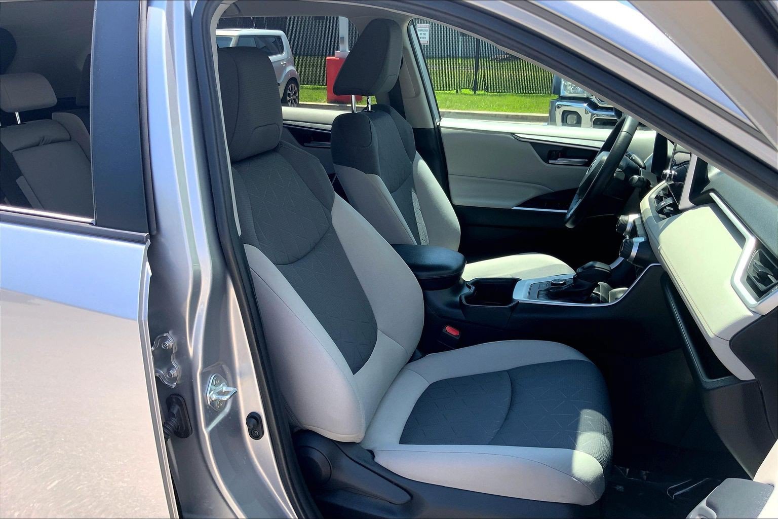 Used 2023 Toyota RAV4 XLE w/ XLE Grade Weather Package AWD/4WD image 9