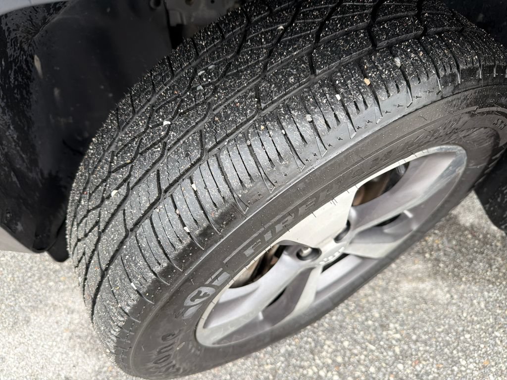 Used 2022 Jeep Cherokee Limited AWD/4WD image 41