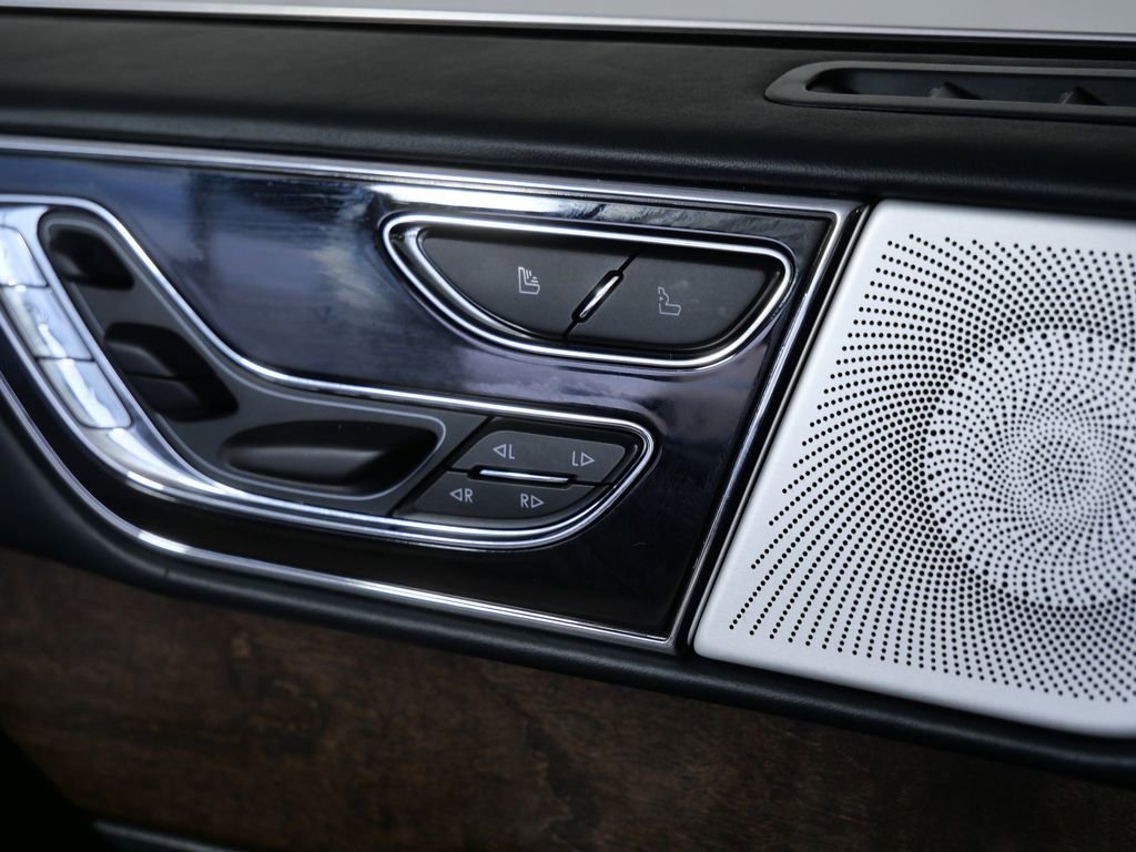 Certified 2022 Lincoln Navigator Black Label image 29