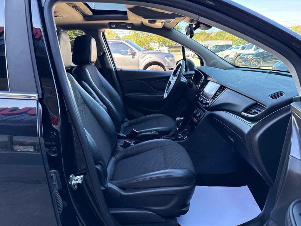 Used 2017 Buick Encore Sport Touring FWD image 38