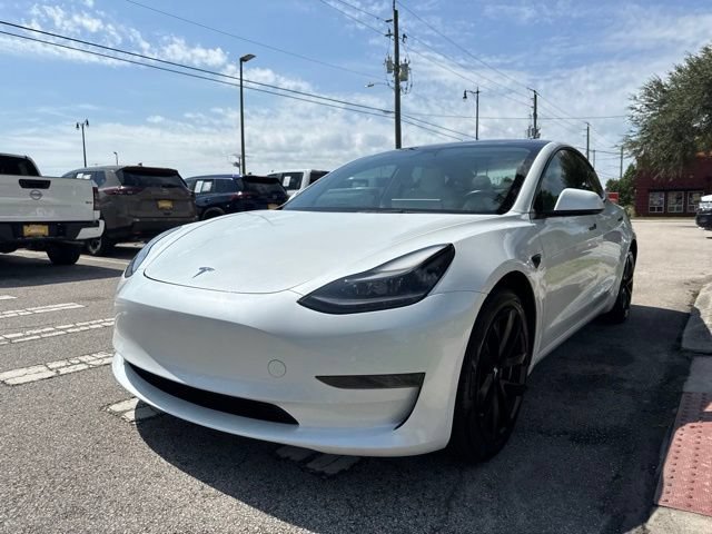 Used 2023 Tesla Model 3 Standard Range RWD image 4