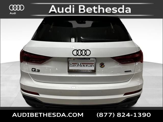 New 2025 Audi Q3 2.0T Premium image 6