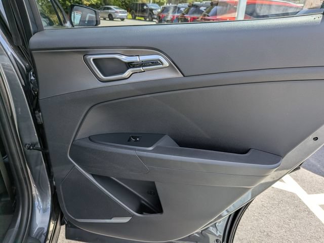 New 2026 Kia Sportage LX FWD image 22