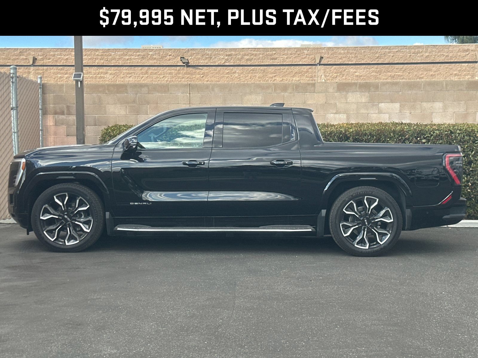 New 2025 GMC Sierra EV Denali AWD/4WD image 7