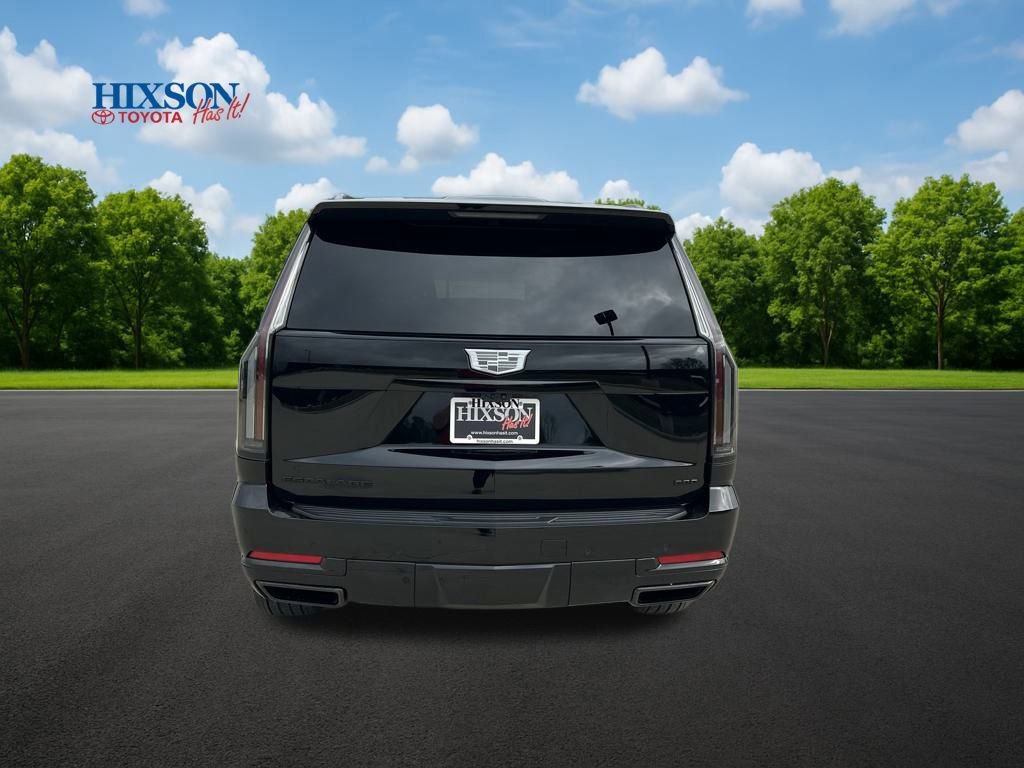 Used 2025 Cadillac Escalade Sport Platinum w/ LPO, ONYX Package image 6