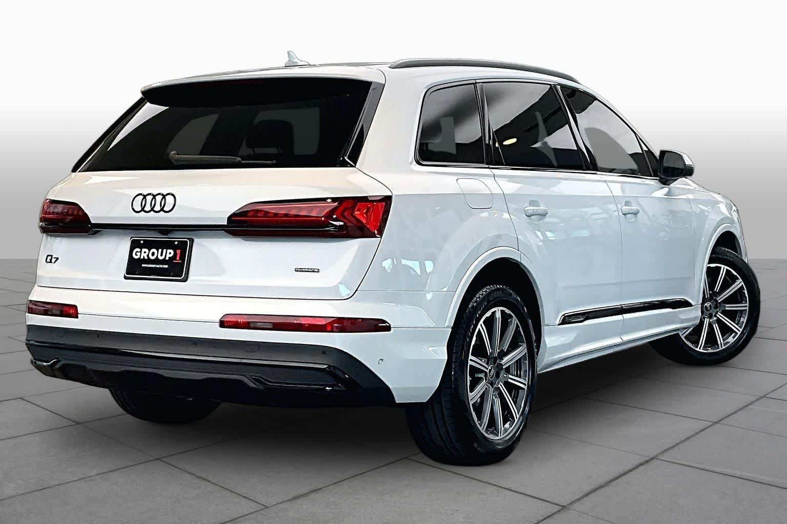 Certified 2024 Audi Q7 2.0T Premium Plus w/ Premium Plus Package AWD/4WD image 13