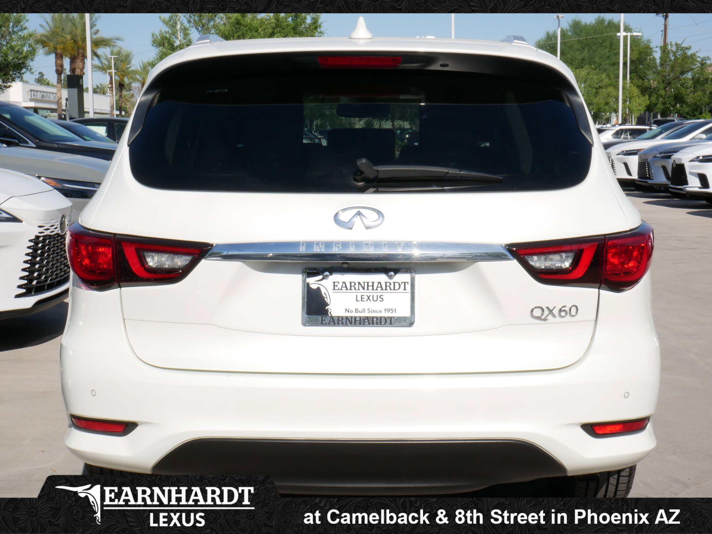 Used 2020 INFINITI QX60 Luxe w/ Essential Package FWD image 7