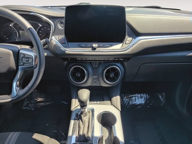 Used 2023 Chevrolet Blazer LT w/ Convenience Package FWD image 11