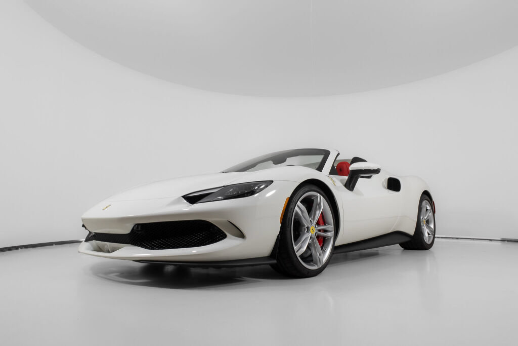 Used 2025 Ferrari 296 GTS RWD image 14
