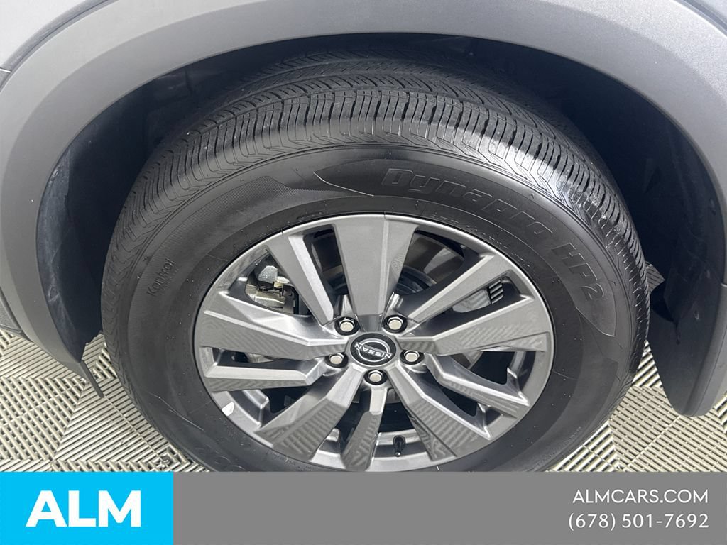 Used 2025 Nissan Pathfinder S FWD image 14