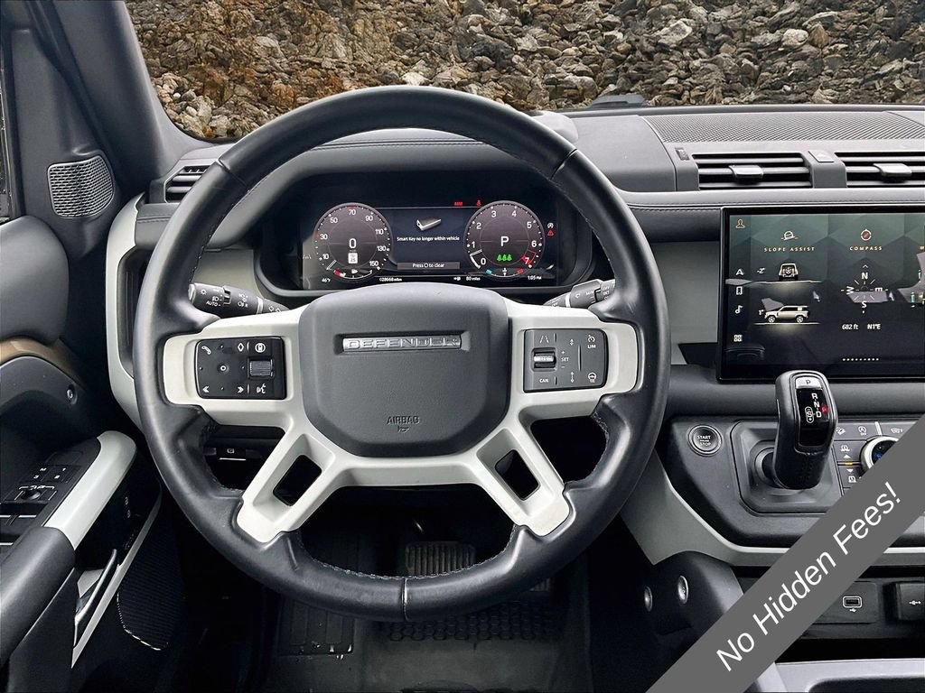 Used 2024 Land Rover Defender 110 SE AWD/4WD image 5