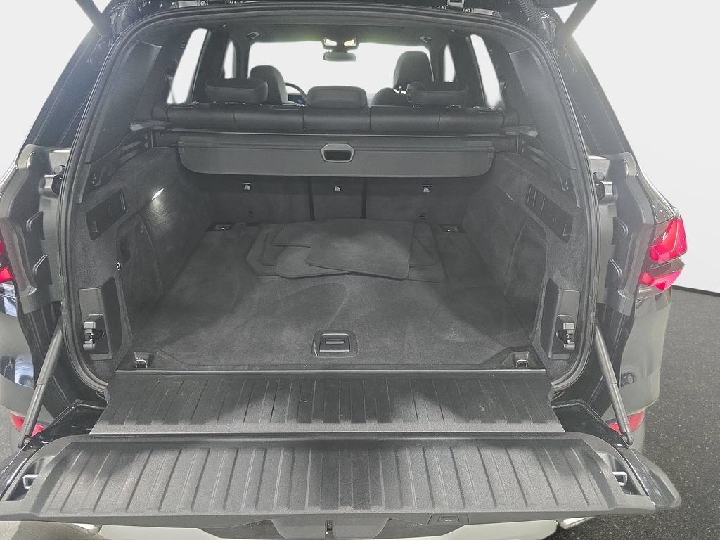 Certified 2025 BMW X5 sDrive40i RWD image 10