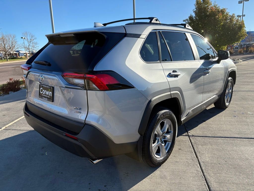 Used 2025 Toyota RAV4 XLE w/ Convenience Package image 8