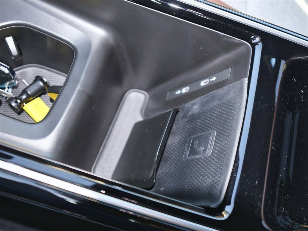 Certified 2024 Volkswagen ID.4 Standard image 27