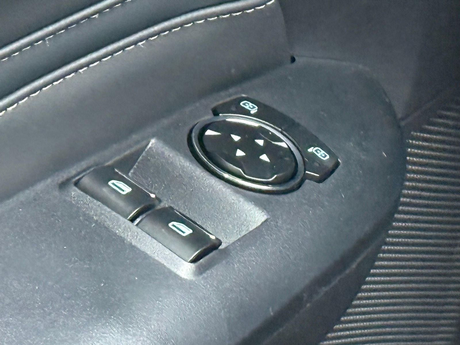 Used 2025 Ford Mustang GT Premium image 29
