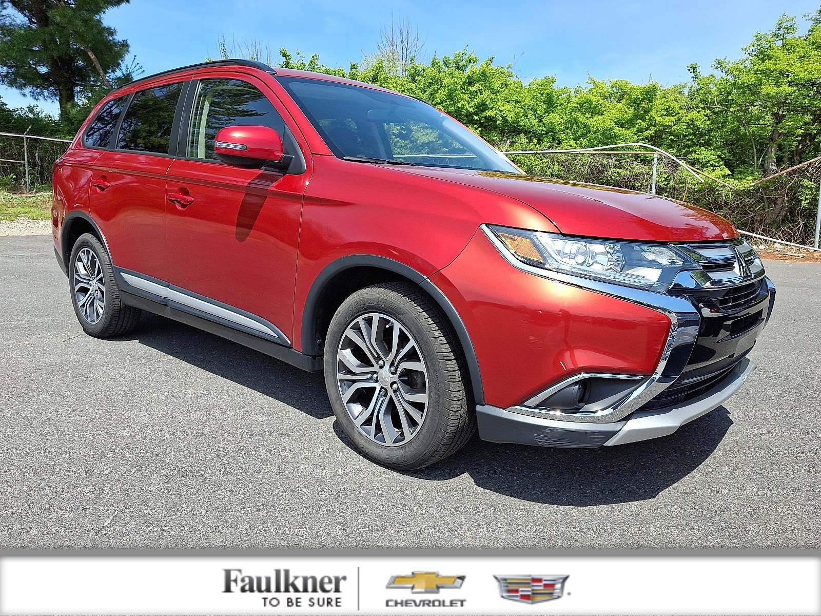 Used 2016 Mitsubishi Outlander SEL AWD/4WD image 1