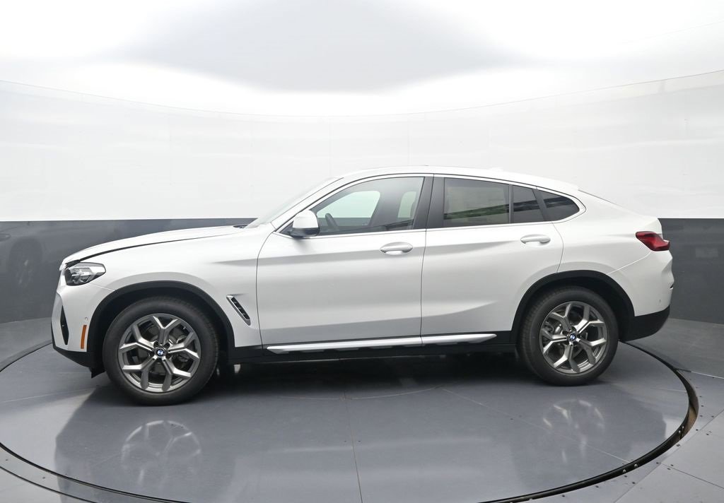 New 2025 BMW X4 xDrive30i w/ Premium Package image 4