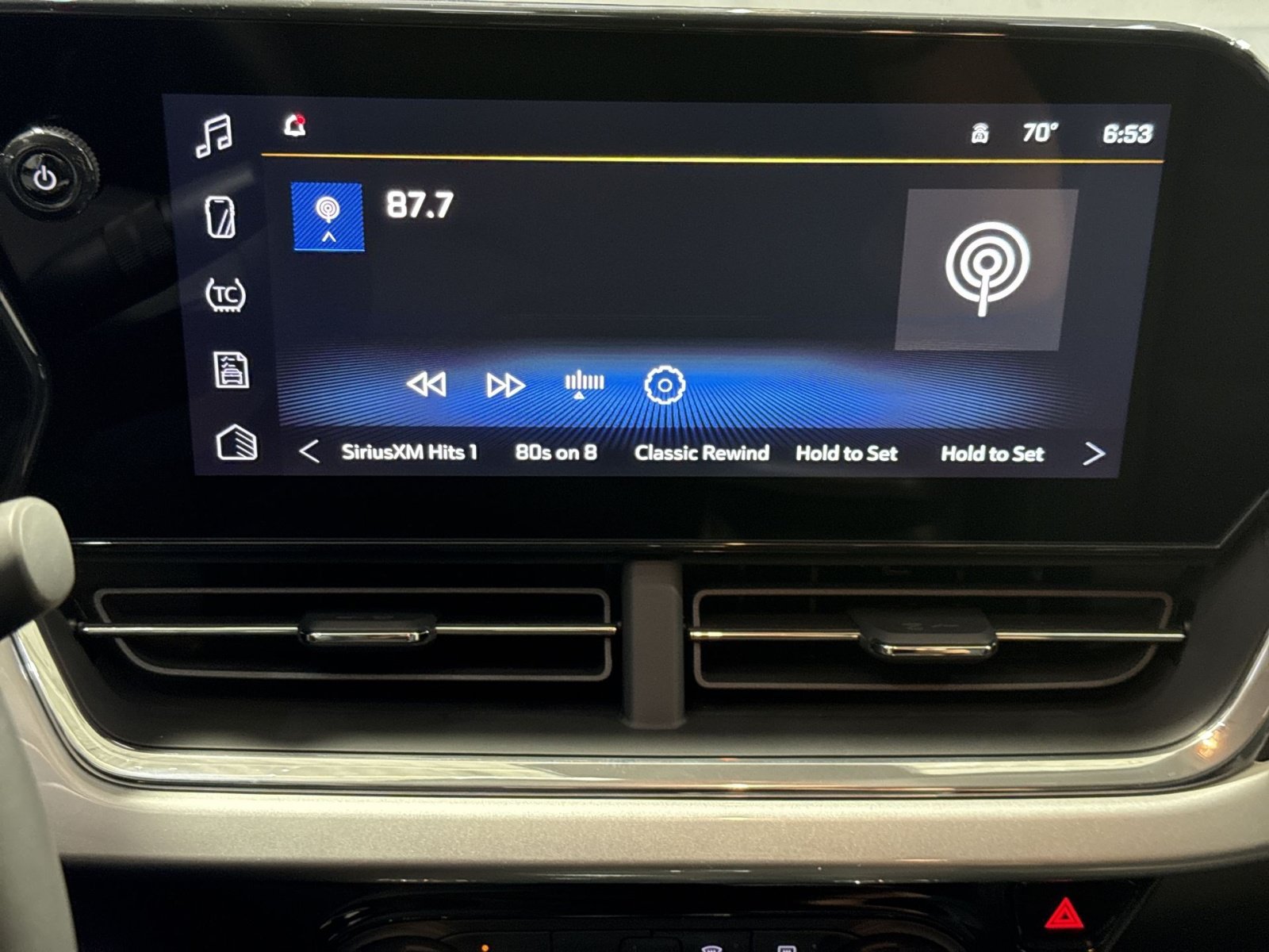 New 2026 Chevrolet Trax LT w/ Driver Confidence Package FWD image 19