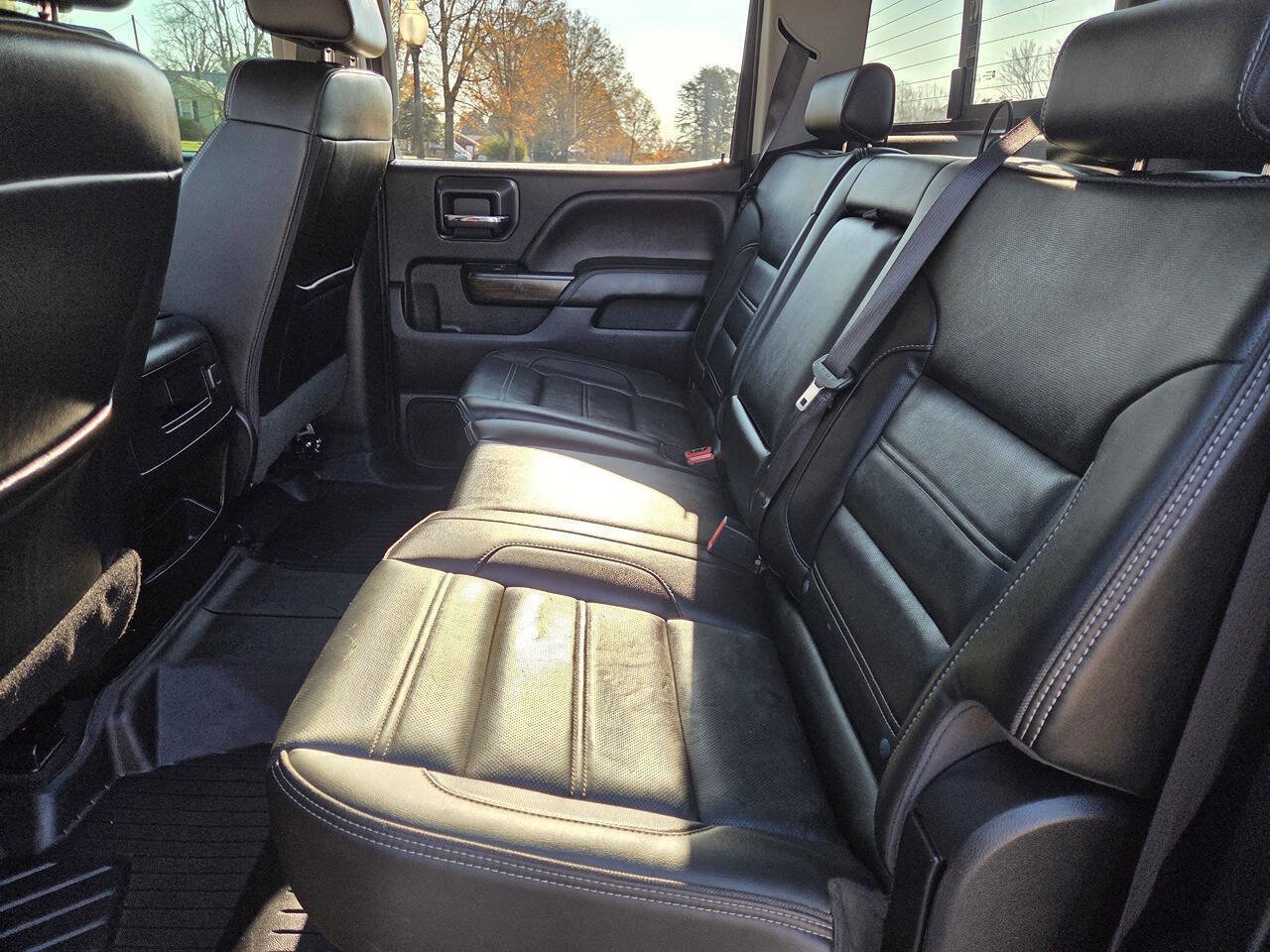 Used 2019 GMC Sierra 2500 Denali image 13