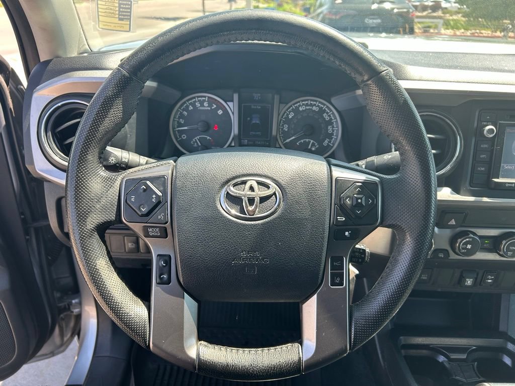 Used 2019 Toyota Tacoma SR5 AWD/4WD image 14